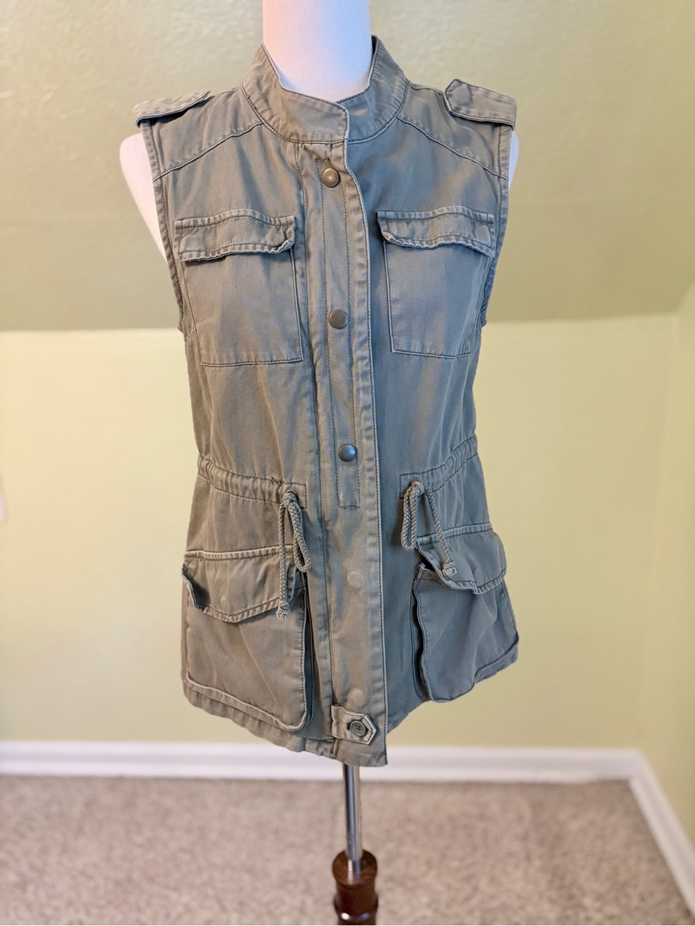 Per Se Olive Green Utility Safari Vest Cinched Waist Gorpcore Outdoorsy